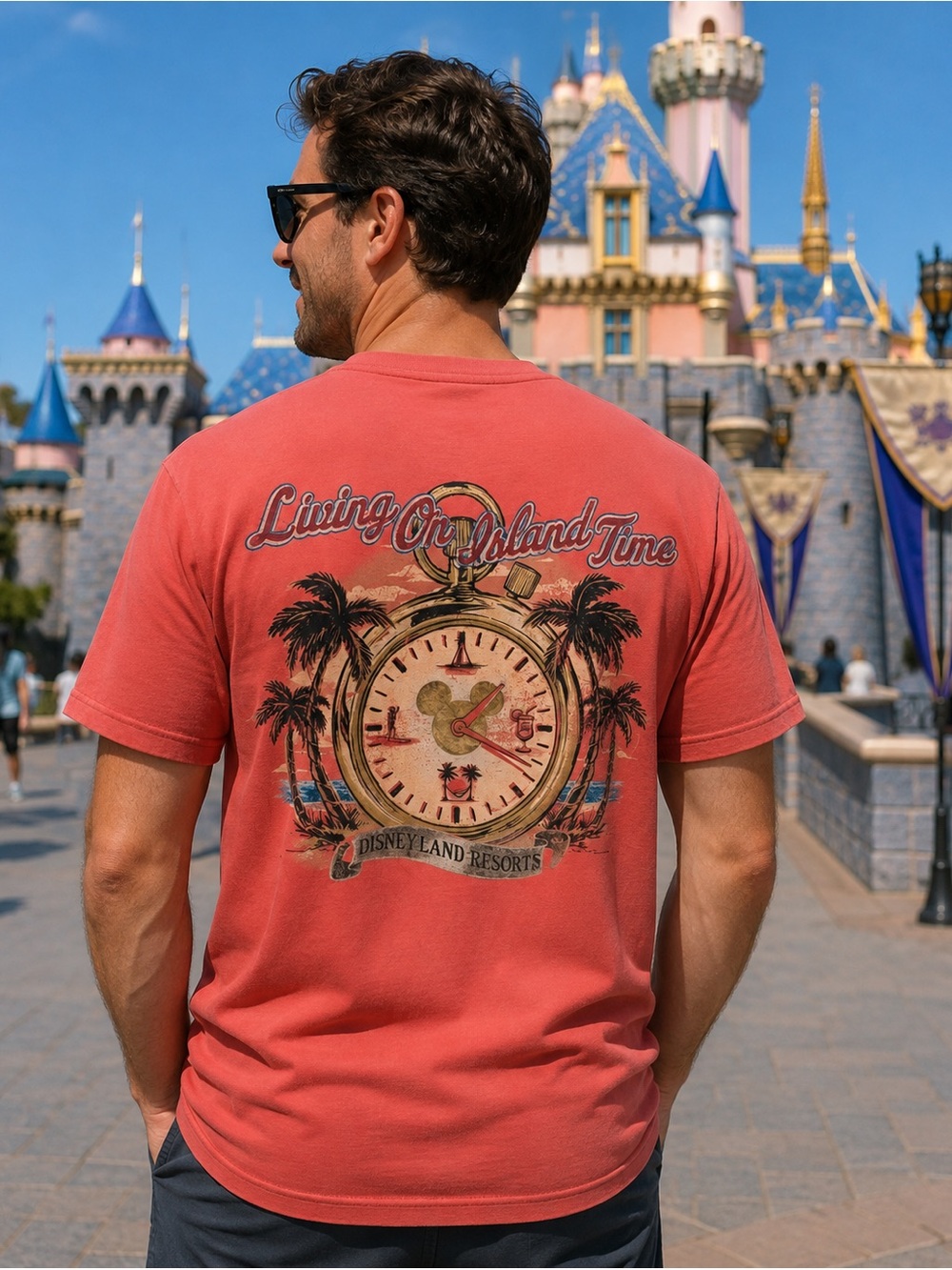 Disneyland Resorts Park Island Time Graphic Print T-Shirt Mens Small